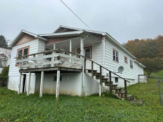 114 FAIRVIEW RD, QUINWOOD, WV 25981 - Image 1